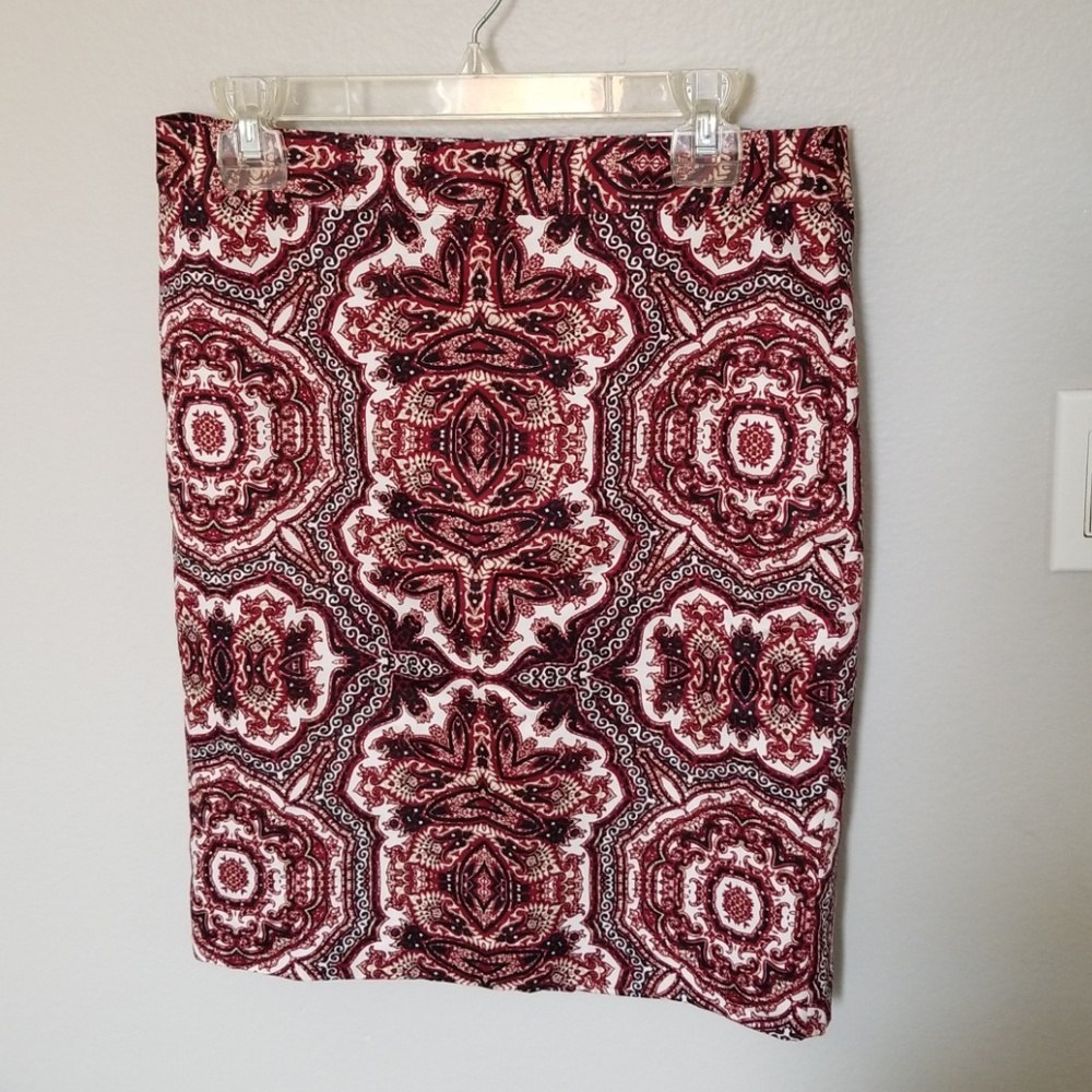 VAN HEUSEN Mid Length Skirt